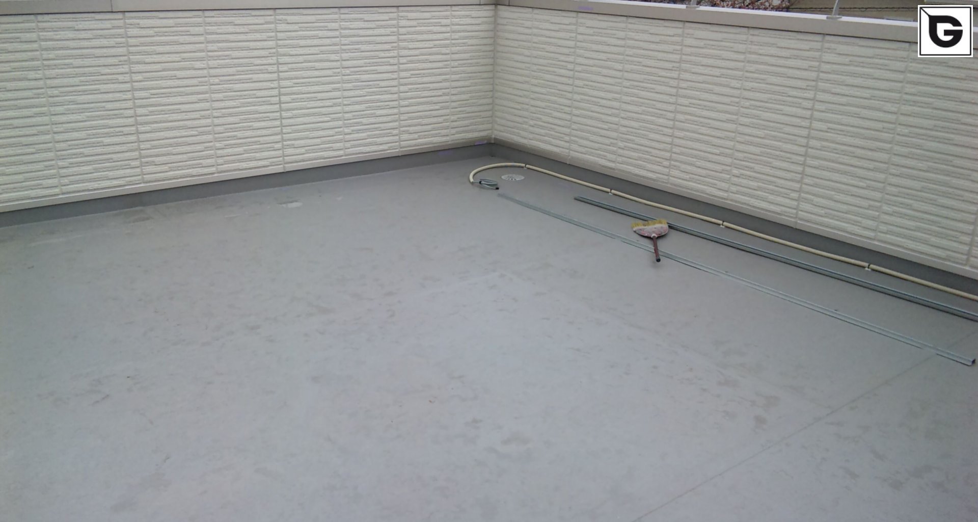 Assembly
 Decking 8523