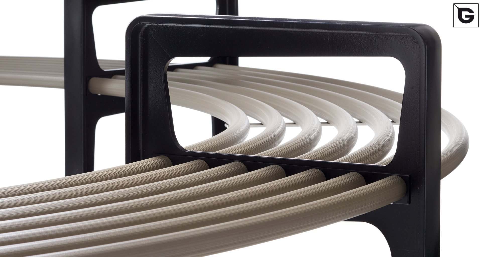 Einrichtungen_Straßenausstattung_Gebogene Profilen