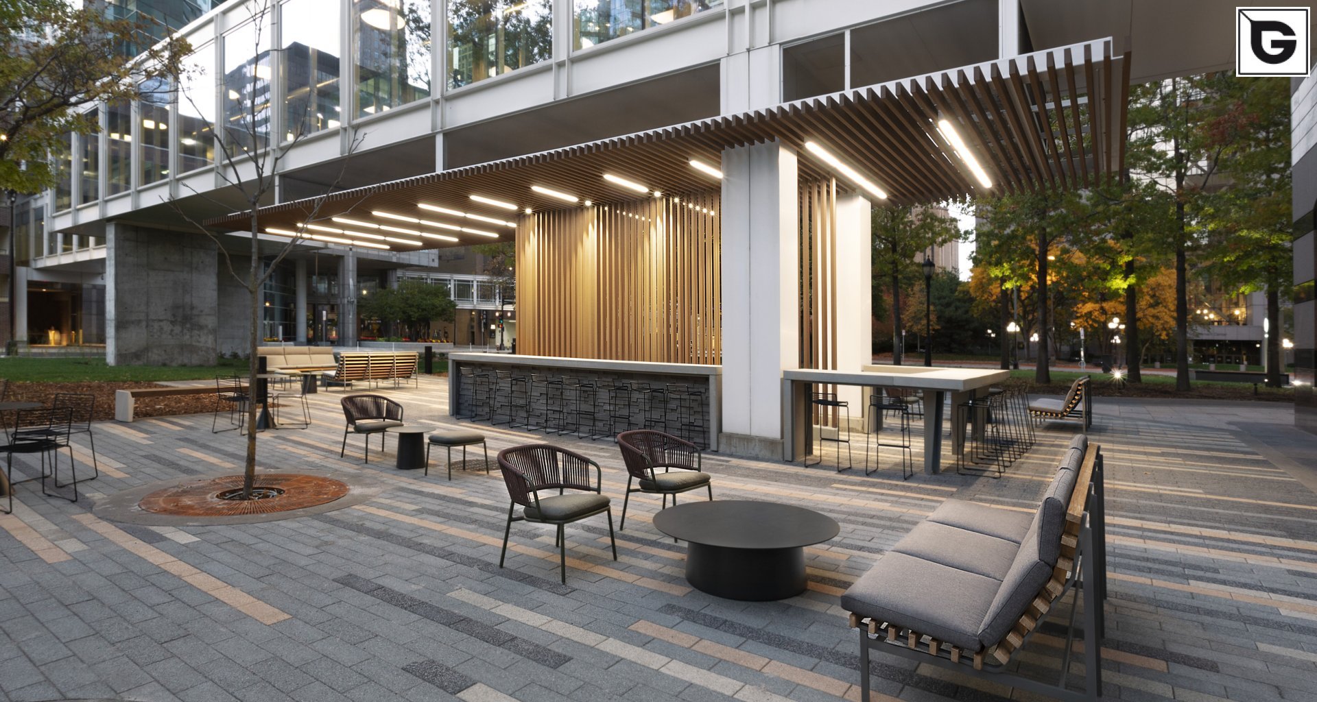 Institutional Buildings_horizontal brise soleil, louver _bent profiles