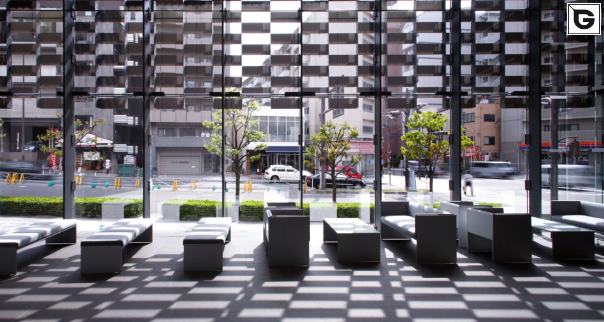 Verwaltungsgebäude_Offene Fassadenverkleidung - horiz._Büros