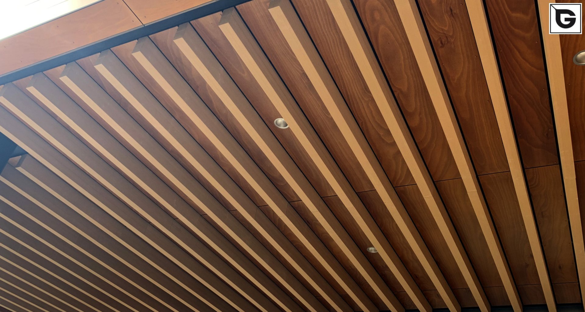 Restaurant und Hotelgewerbe_Pergola, Dachüberstand, Dach_Hotel