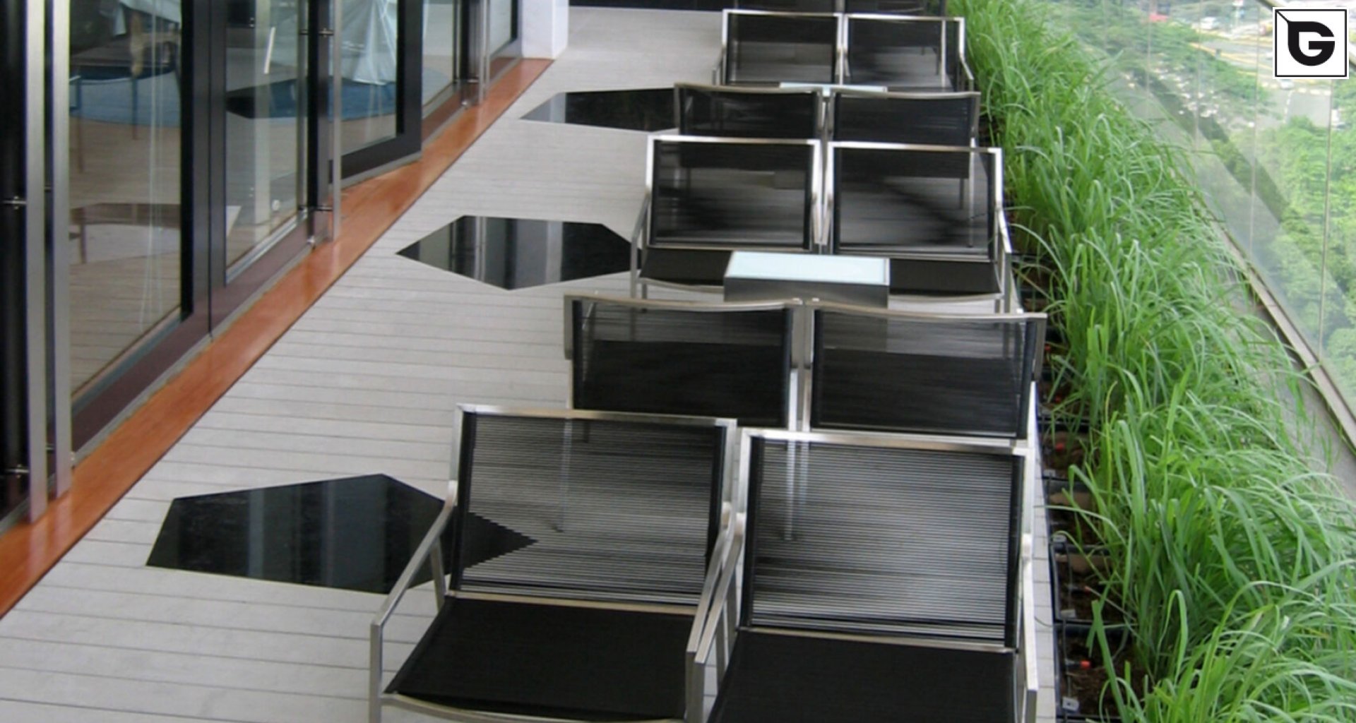 Restaurant und Hotelgewerbe_Dachanlage, Balk., Laufgang_Restaurant