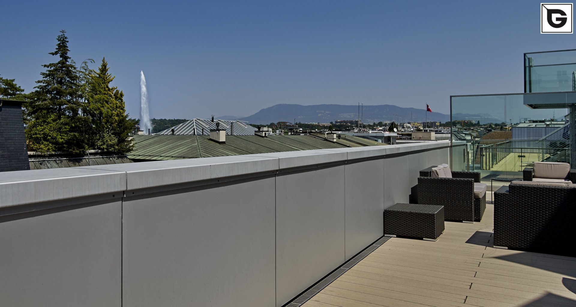 Restaurant und Hotelgewerbe_Dachanlage, Balk., Laufgang_Restaurant