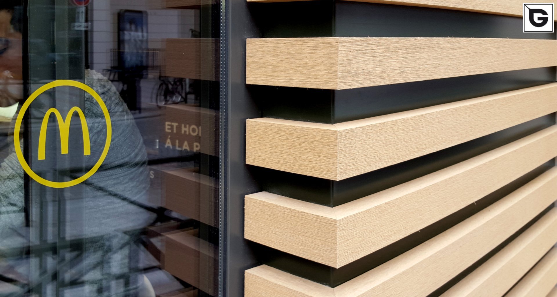 Restaurant und Hotelgewerbe_Offene Fassadenverkleidung - horiz._Restaurant