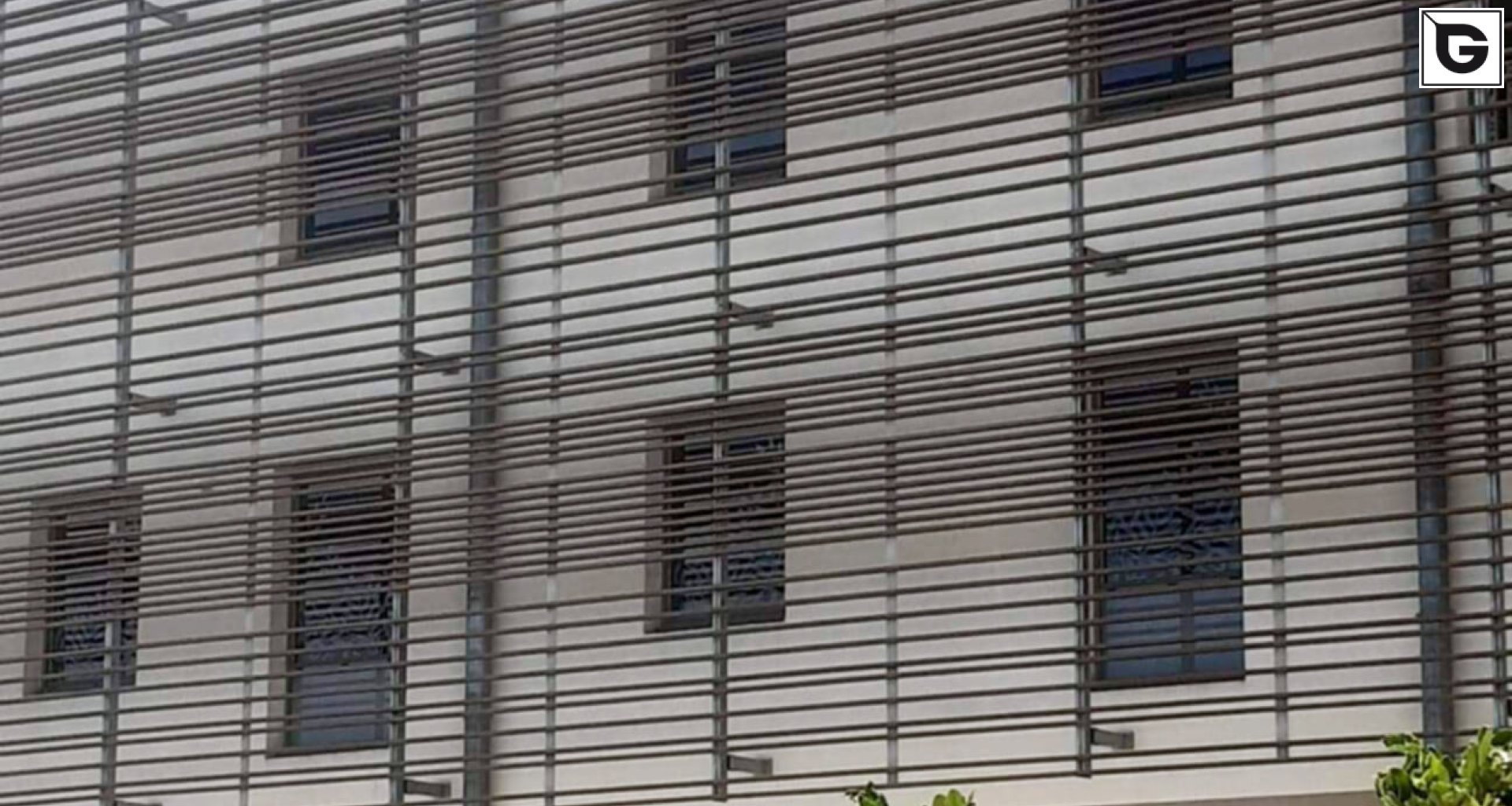 Institutionelle Einrichtungen_Horizontal Sonnenschutz, jalousien_Krankenhaus, Arztpraxis