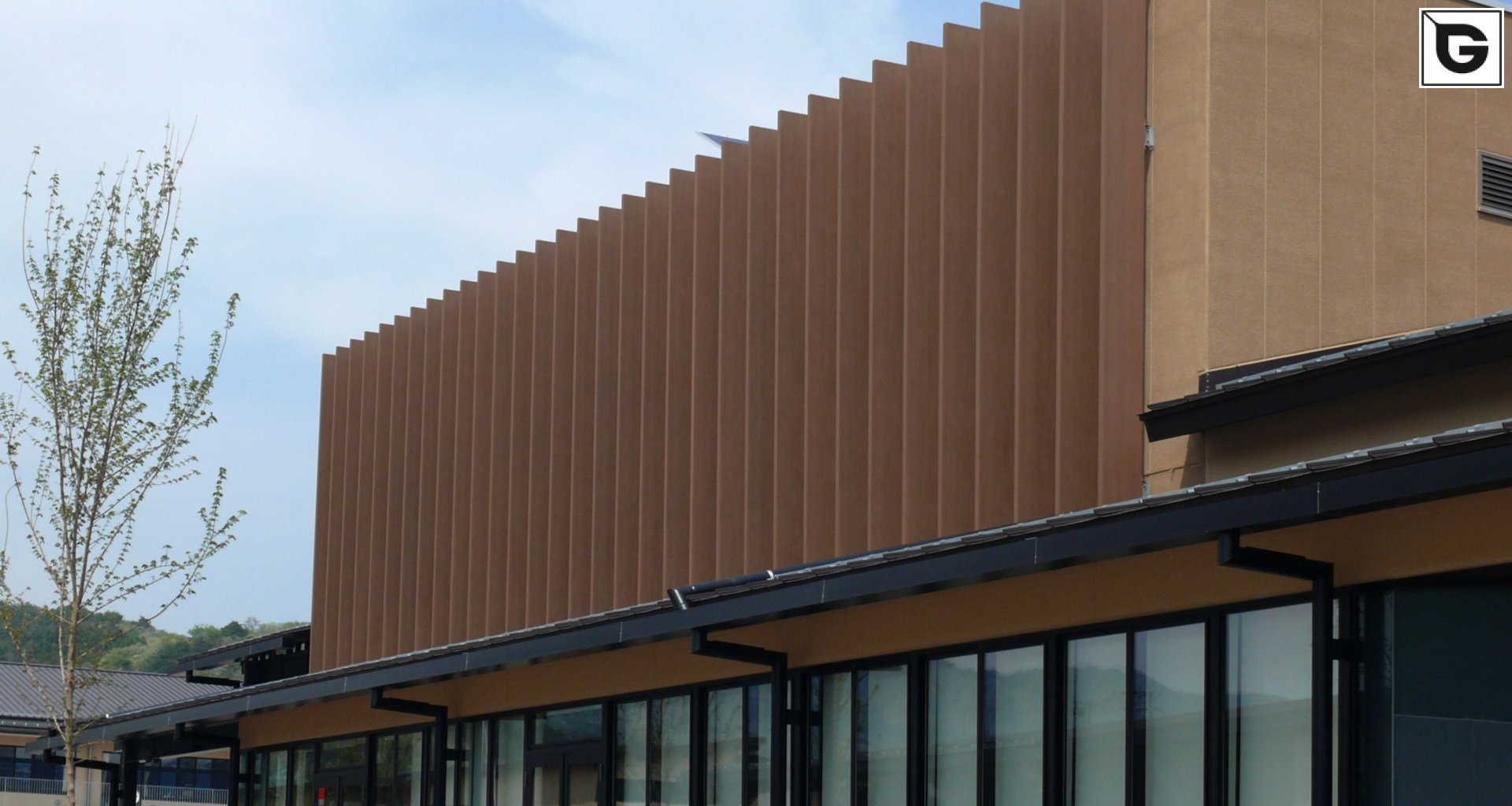 Institutionelle Einrichtungen_Vertical Sonnenschutz, jalousien_Lehranstalt