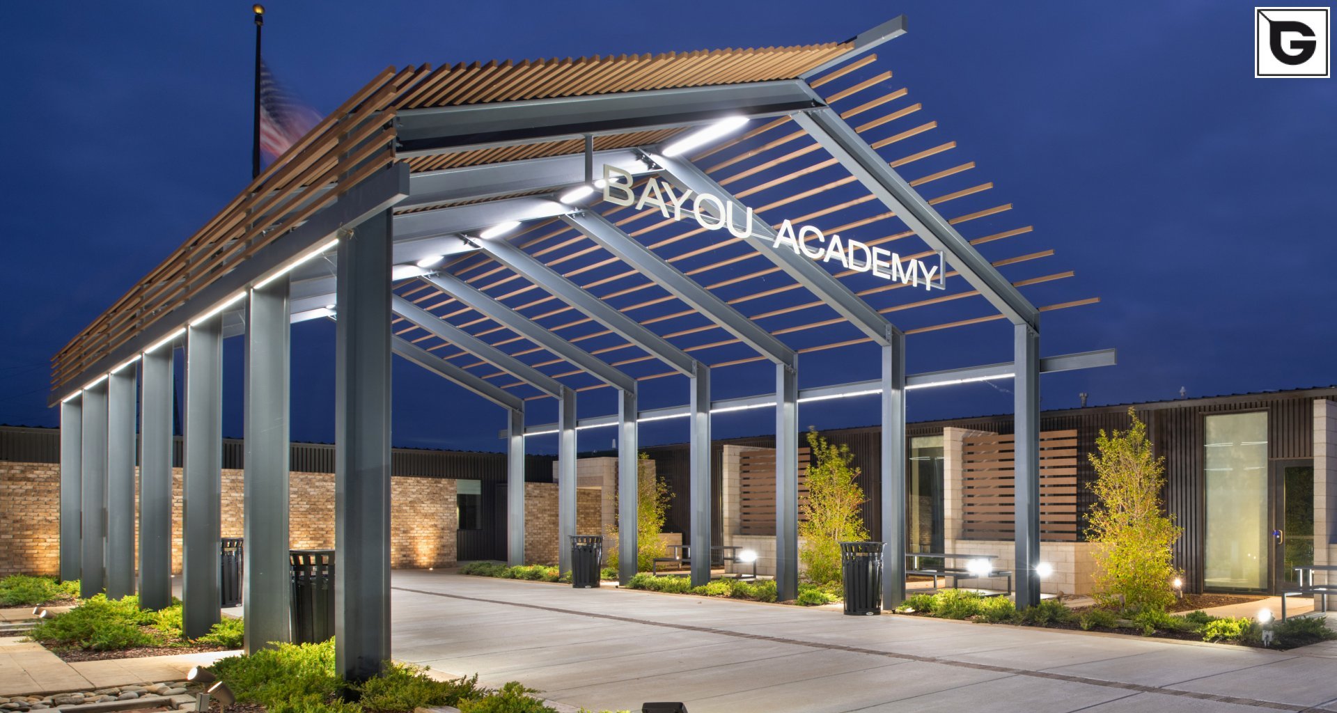 Wohngebäude_Offene Fassadenverkleidung - verti._Wohnhaus