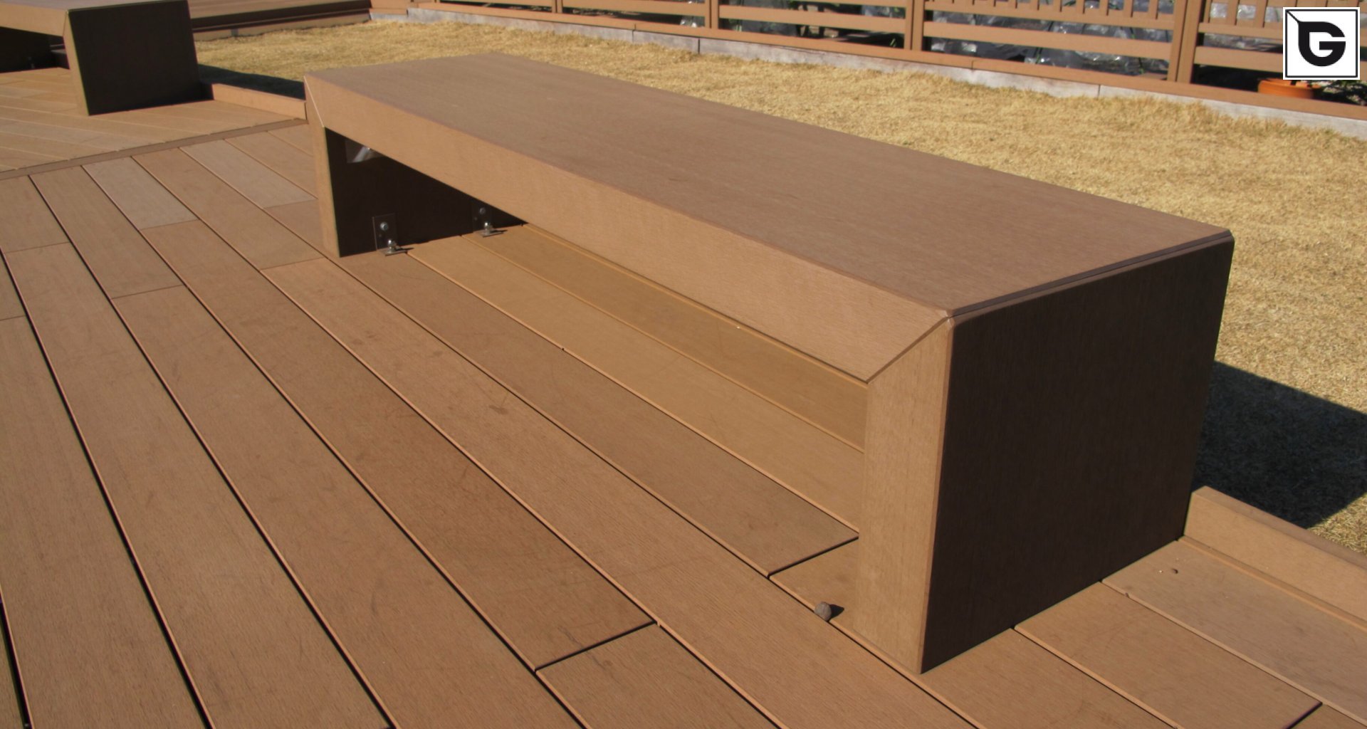 Kaufmännische Gebäude_Terrasse Gewerbliche Nutzung_Einkaufszentrum