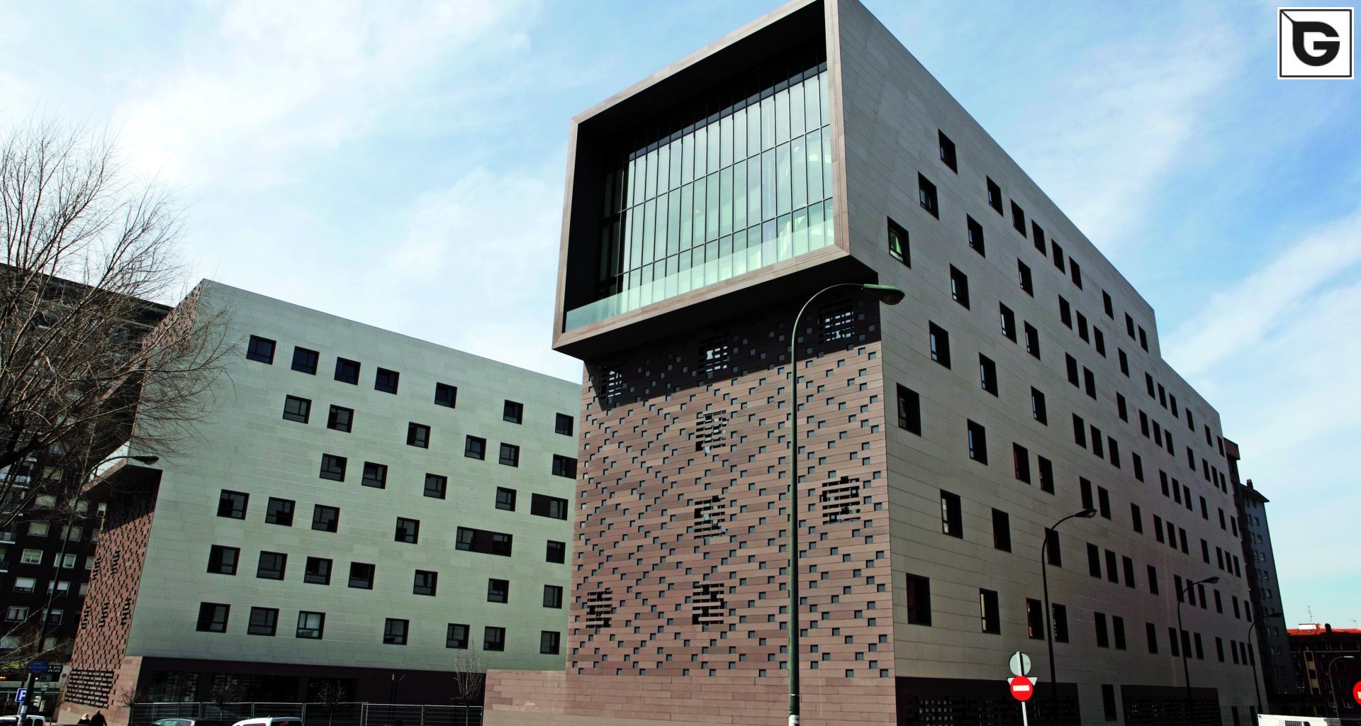 Wohngebäude_Fassadenverkleidung - horizontal_Vorzeigeprojekte - WPC holz 