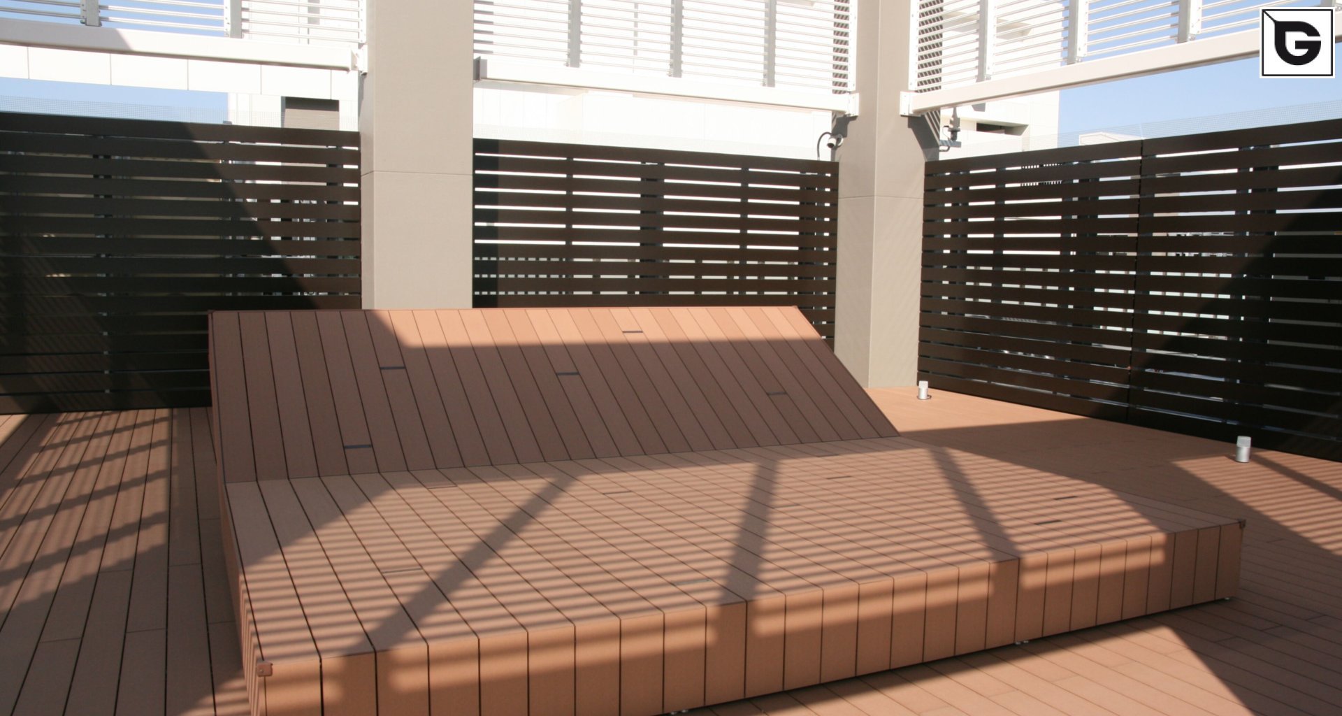 Wohngebäude_Dachanlage, Balk., Laufgang_Wohnhaus