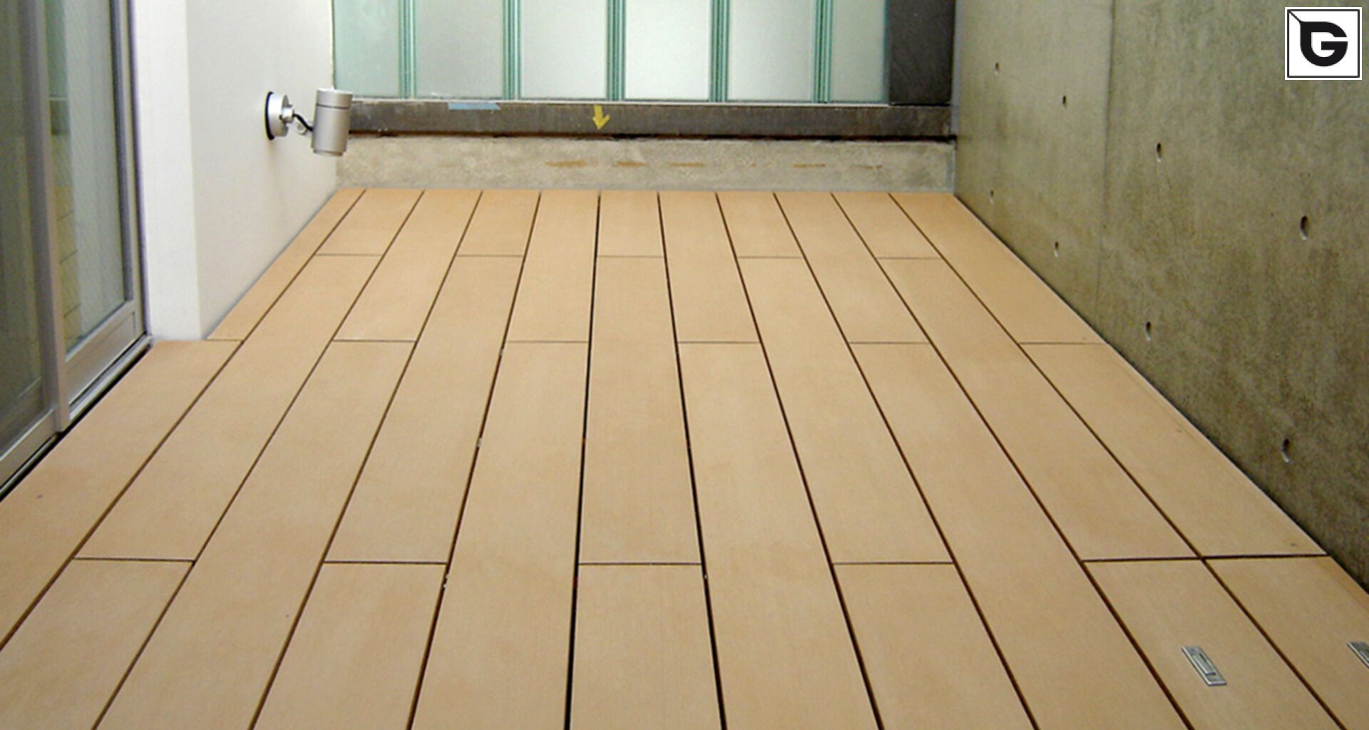 Wohngebäude_Dachanlage, Balk., Laufgang_Wohnhaus