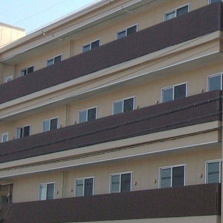 Einrichtungen_Zäune, Mauer, Portal_Wohnhaus