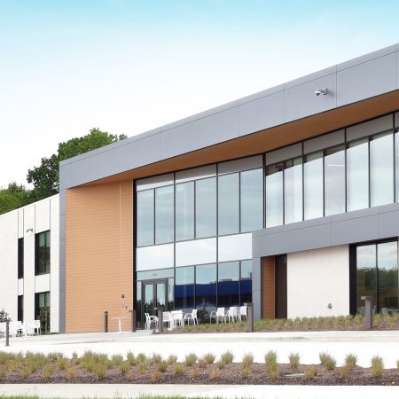 Verwaltungsgebäude_Dachuntersicht_Büros