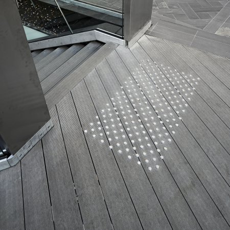 Kaufmännische Gebäude_Terrasse Gewerbliche Nutzung_Einkaufszentrum