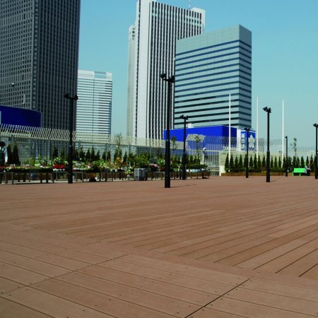 Kaufmännische Gebäude_Terrasse Gewerbliche Nutzung_Einkaufszentrum