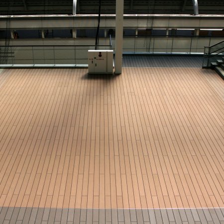 Kaufmännische Gebäude_Terrasse Gewerbliche Nutzung_Einkaufszentrum